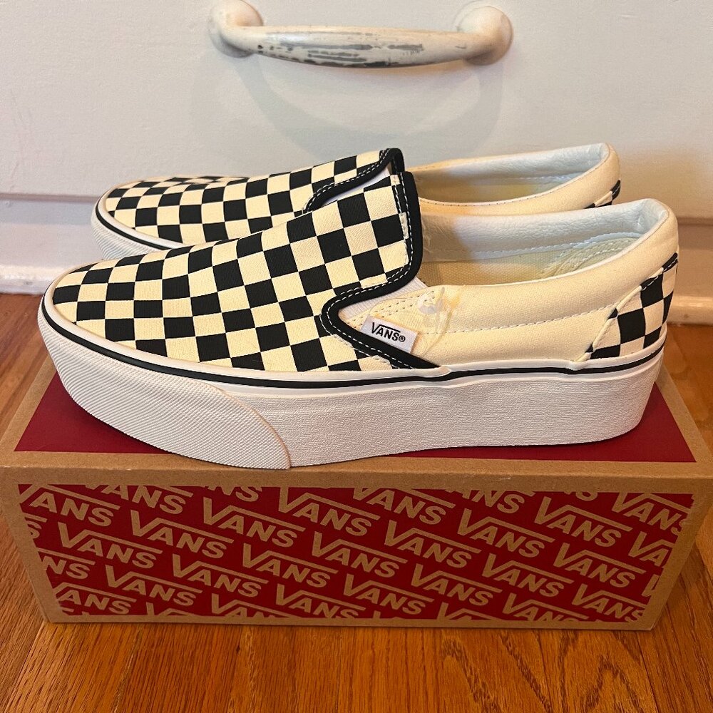 Vans Platform Checkered Shoes *BRAND NEW*